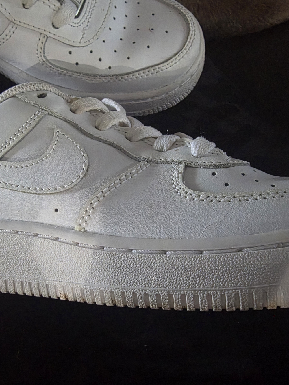 Nike Women's White Low-Top Leather Sneakers